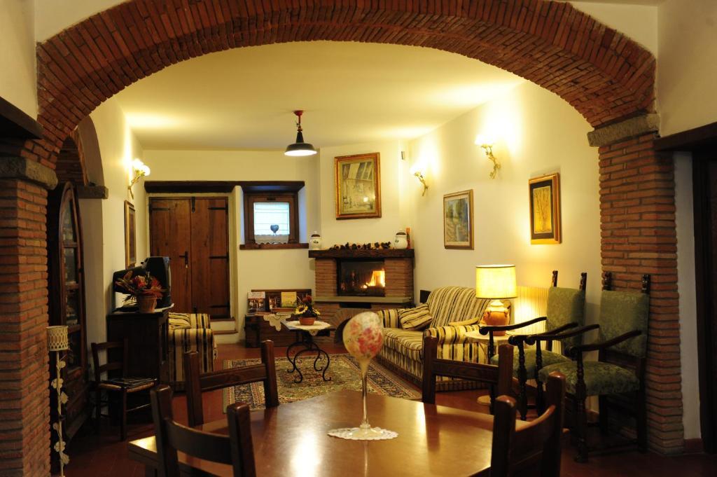 Agriturismo Il Sasso Anghiari Eksteriør bilde